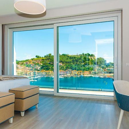 Hotel Plaza Porto Azzurro Dış mekan fotoğraf