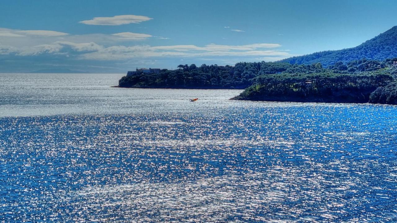 Hotel Plaza Porto Azzurro Dış mekan fotoğraf