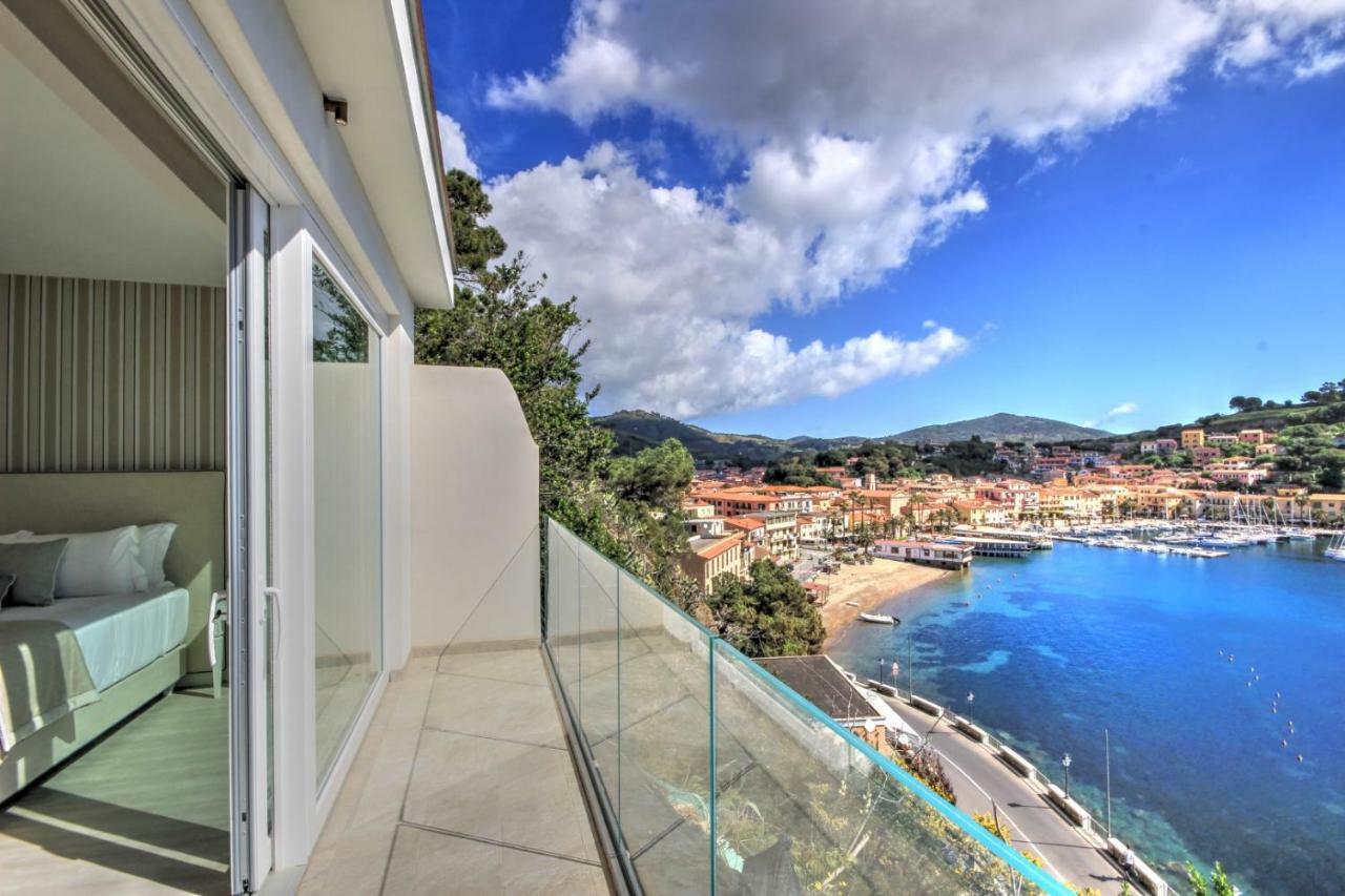 Hotel Plaza Porto Azzurro Dış mekan fotoğraf
