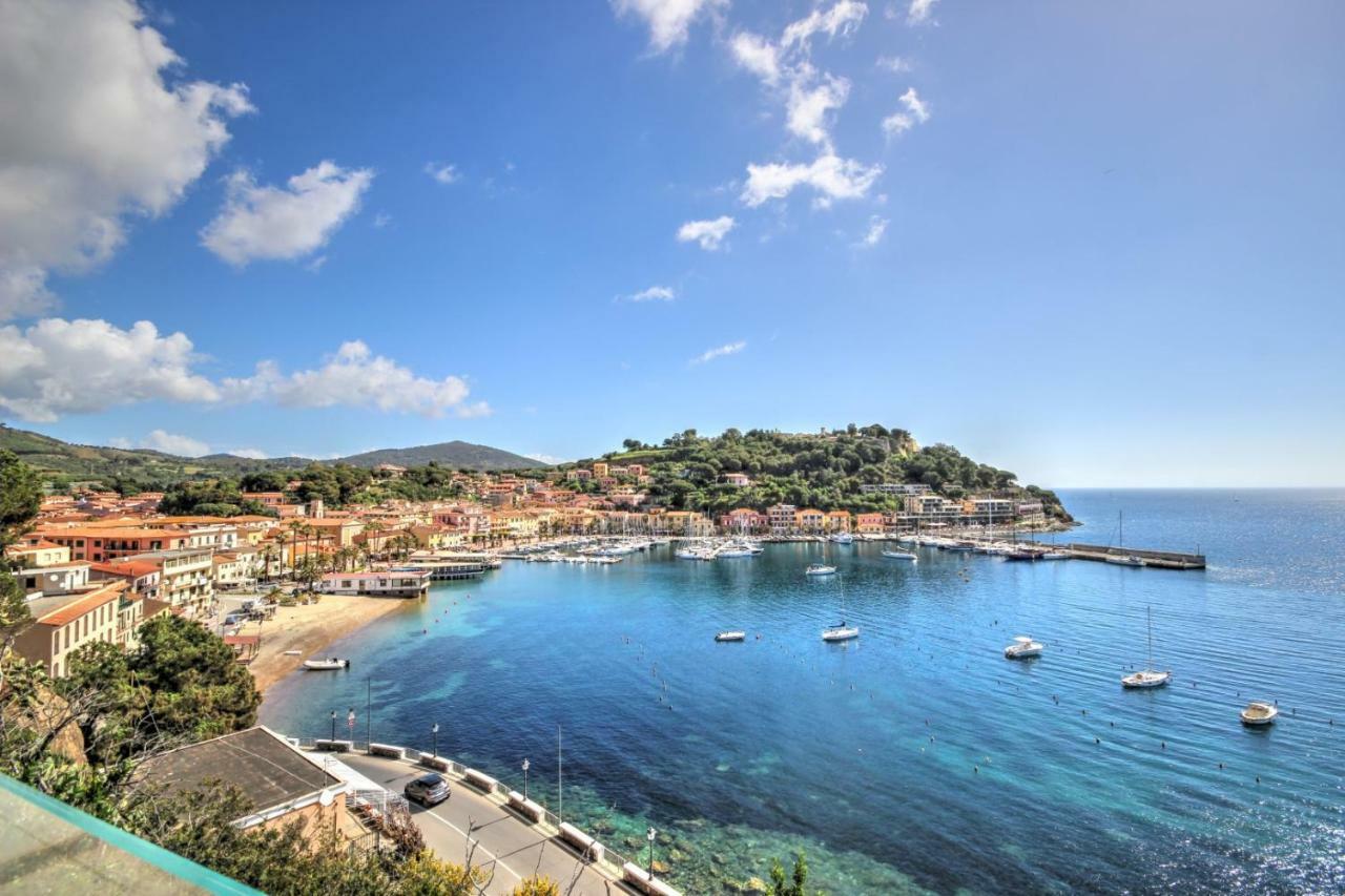 Hotel Plaza Porto Azzurro Dış mekan fotoğraf