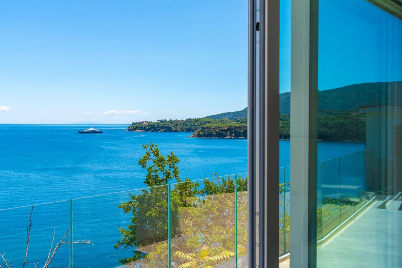 Hotel Plaza Porto Azzurro Dış mekan fotoğraf